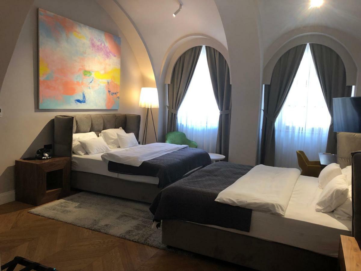 Boutique Hotel Tvrda Osijek Exterior photo